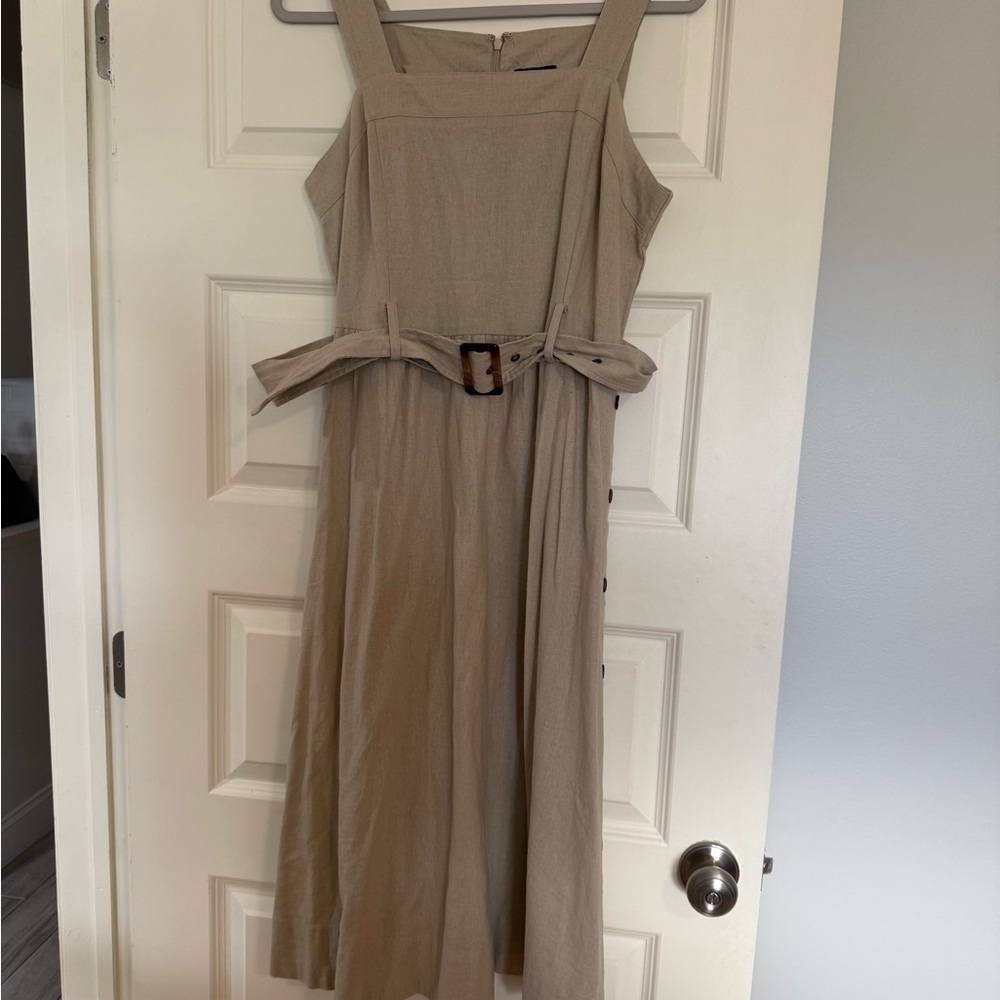 Nicole Miller Linen Blend Tan Sleeveless Dress